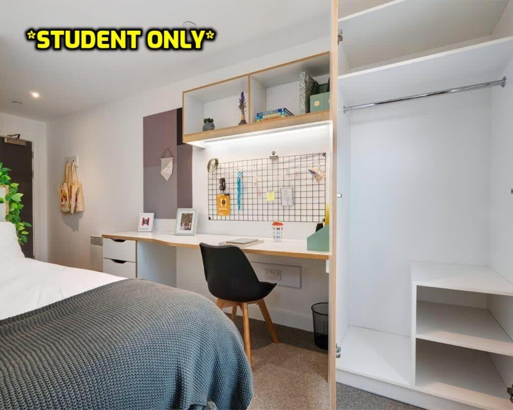 Student Only Zeni Ensuite Rooms, Colchester Exterior foto